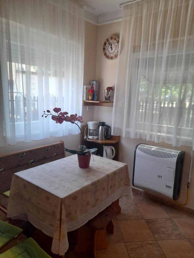 Thermal Apartman Tiszafuered Экстерьер фото