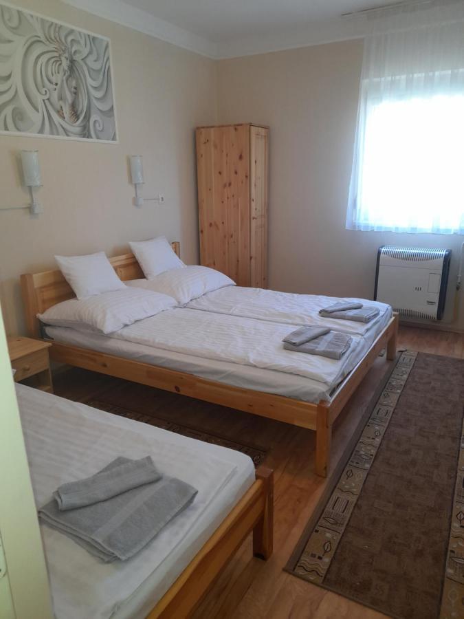 Thermal Apartman Tiszafuered Экстерьер фото